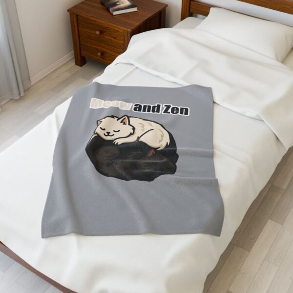 Cozy Cat-Themed Velveteen Plush Blanket - 'Meow and Zen' for Cat Lovers - Image 9